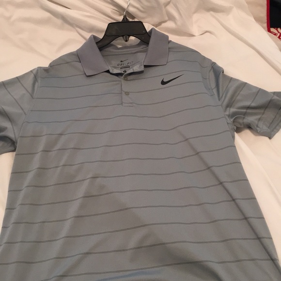 Nike Golf shirts, 5 for $50. All dri fit sz. Large - Picture 4 of 6